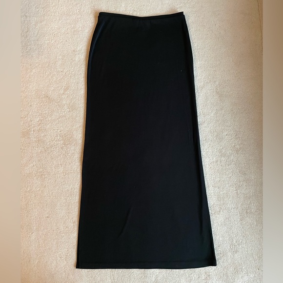 Banana Republic Stretch Maxi Skirt with a side slit - Picture 3 of 4